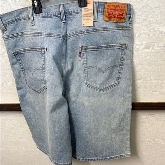 Levi's Blue Jean Shorts Light Wash Cut-Off - Picture 2 of 3